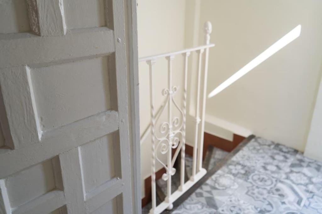 Nueva Casa Boutique En El Centro De Sevilla Экстерьер фото