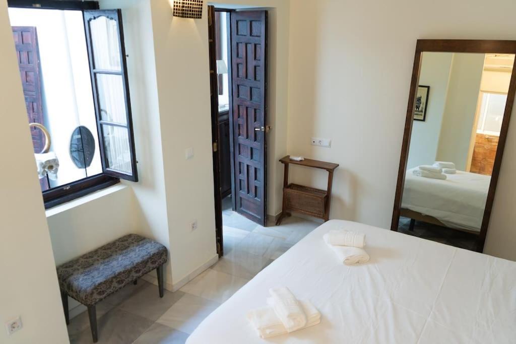 Nueva Casa Boutique En El Centro De Sevilla Экстерьер фото