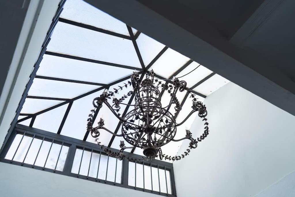 Nueva Casa Boutique En El Centro De Sevilla Экстерьер фото