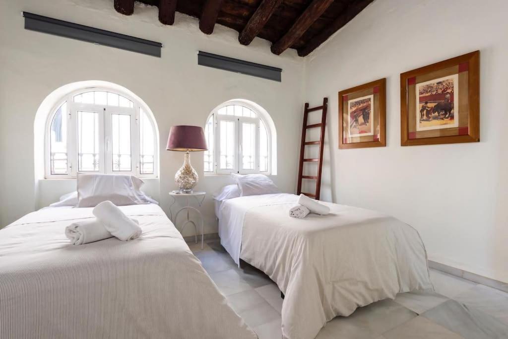 Nueva Casa Boutique En El Centro De Sevilla Экстерьер фото